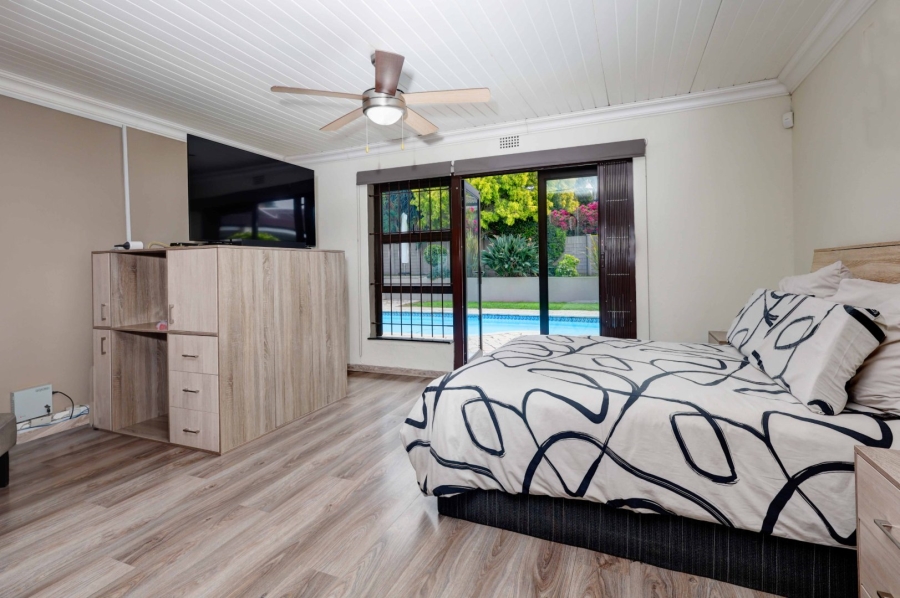 4 Bedroom Property for Sale in Loevenstein Western Cape